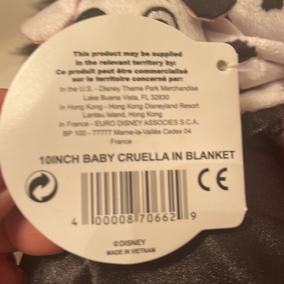 Baby Cruella in Blanket - Disney Baby  NWT - Picture 6 of 6